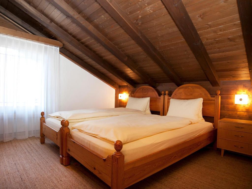 Ambiente Guesthouse Saas-Fee Habitación foto